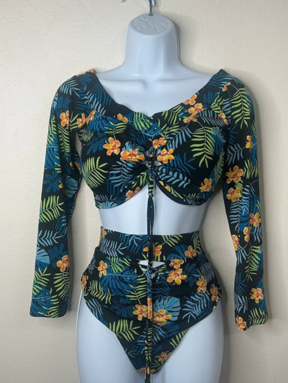 SHEIN Black Tropical Floral Tie-Front Swim Crop Top with Green & Yellow Print